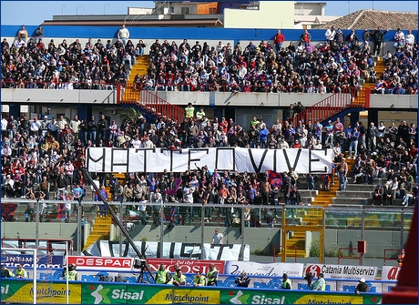 Le Mouvement Ultra en Italie - Page 25 Striscioni5