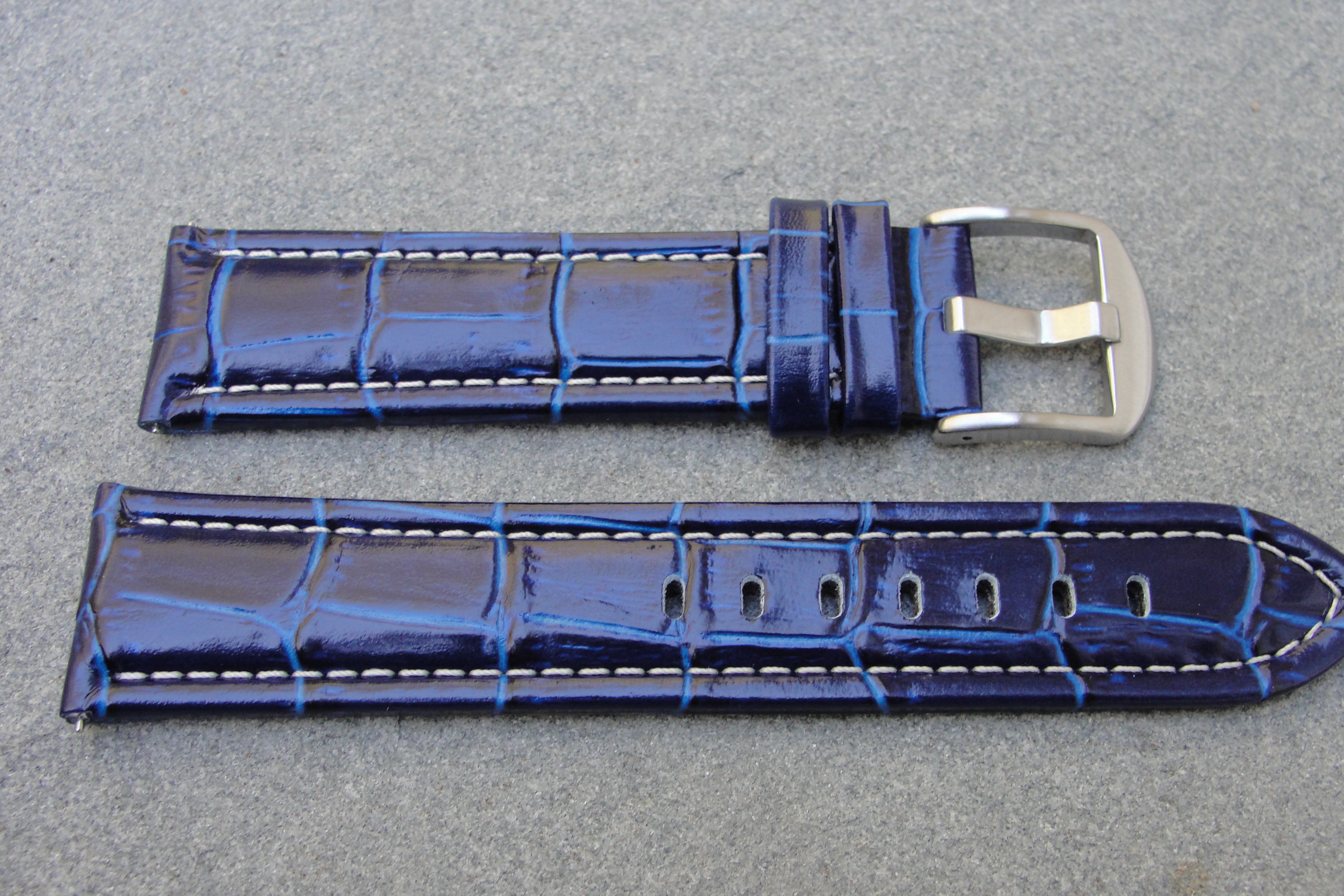 Recherche un bracelet pour mon chrono Omega Seamaster "Jedi" Croc_elite_straps_013