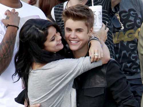 Justin Bieber: Šta me je privuklo Seleni Gomez Justin-Bieber35-20120423-25