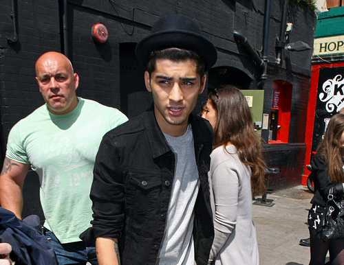 Zayn Malik priznaje da je njegova veza sa Perrie Edwards komplikovana FFN_FLYNETUKFF_OneDirection2_071912_50837598