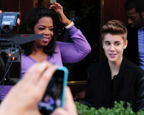 Justin Bieber: Druženje s Oprah  Bieber-oprah-102412-2