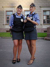 Russia:  Nyet to short skirts on policewomen Russian_policewomen