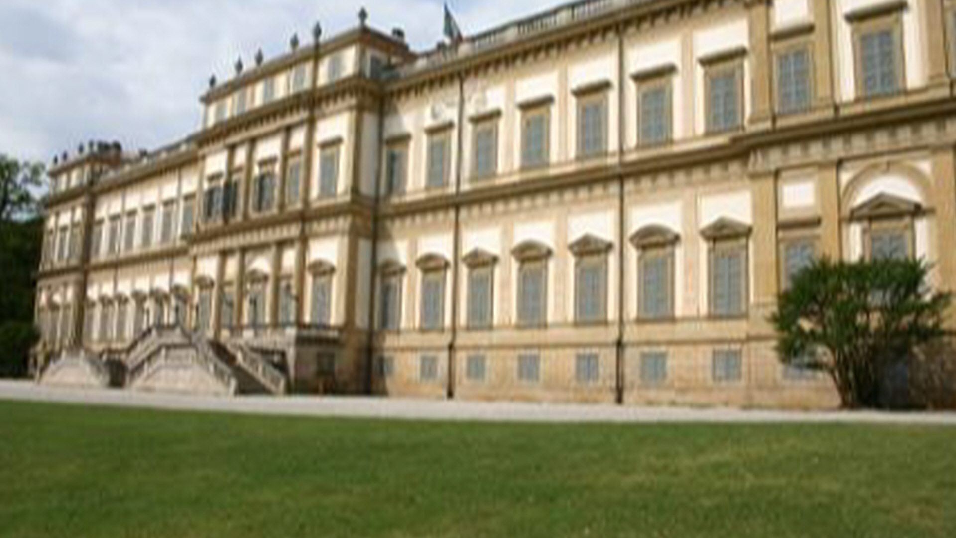 Castoldi's news Villa_reale_monza-11