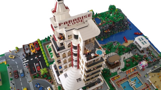 Brisbane LEGO Fan Expo 2015 Paradise_cove_1