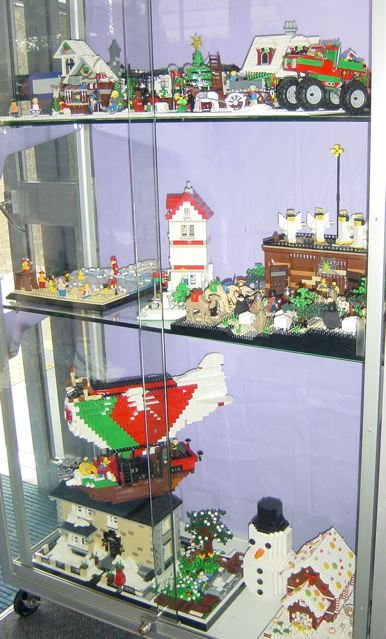 Christmas display at Annerley Library Display_at_library