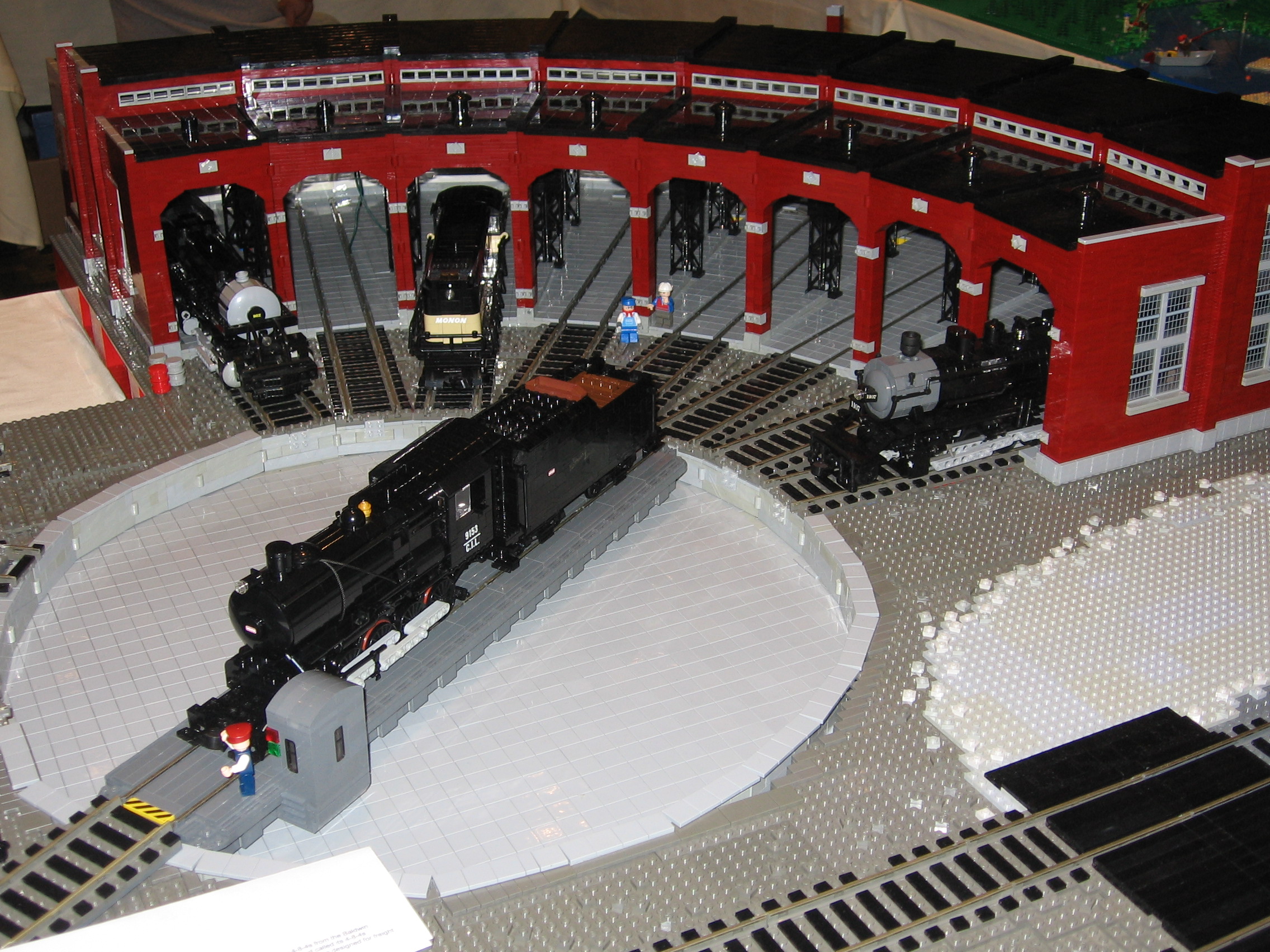 Brick World 2010 Train_shed