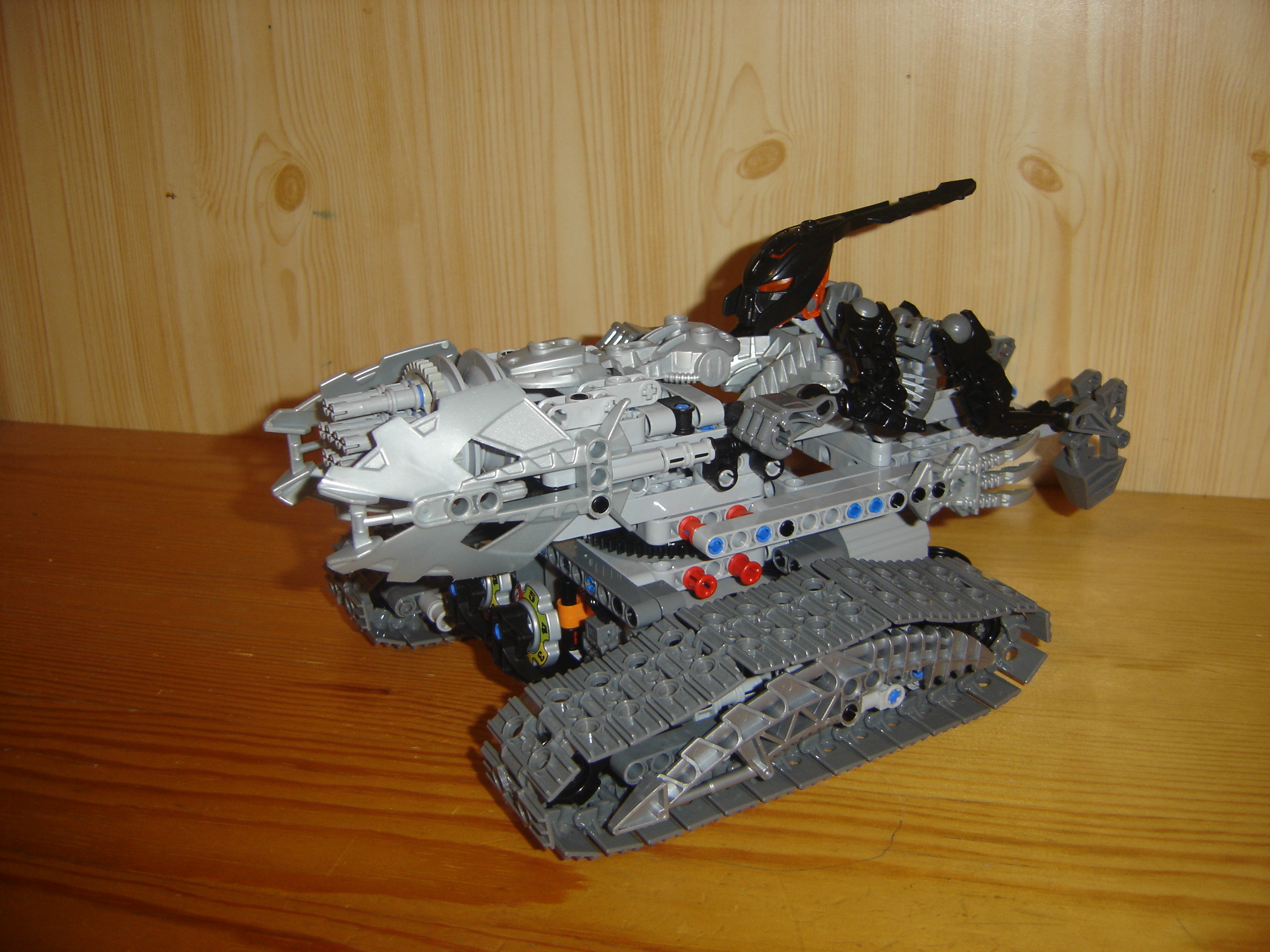 [MOC] Bahrus F6 Bahrus_f6_5