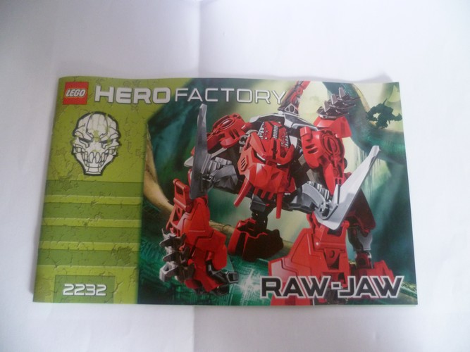 [Revue] Hero Factory 2232 : Raw-Jaw P1010299