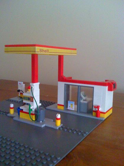 MOC - Shell Service Station 0000_1_shell_servo_996