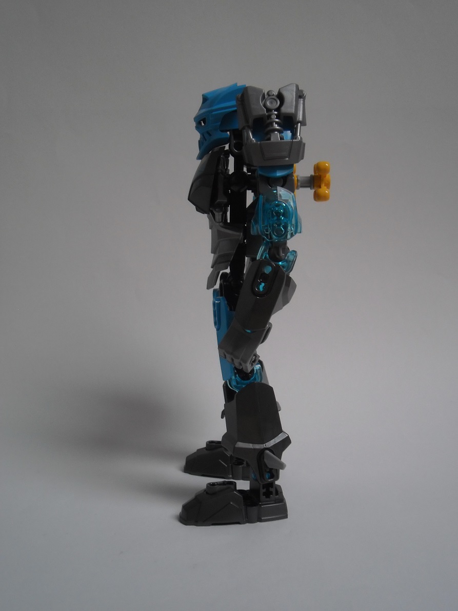 [Revue] LEGO Bionicle 70786 : Gali, Maitre de l'Eau Pb190093