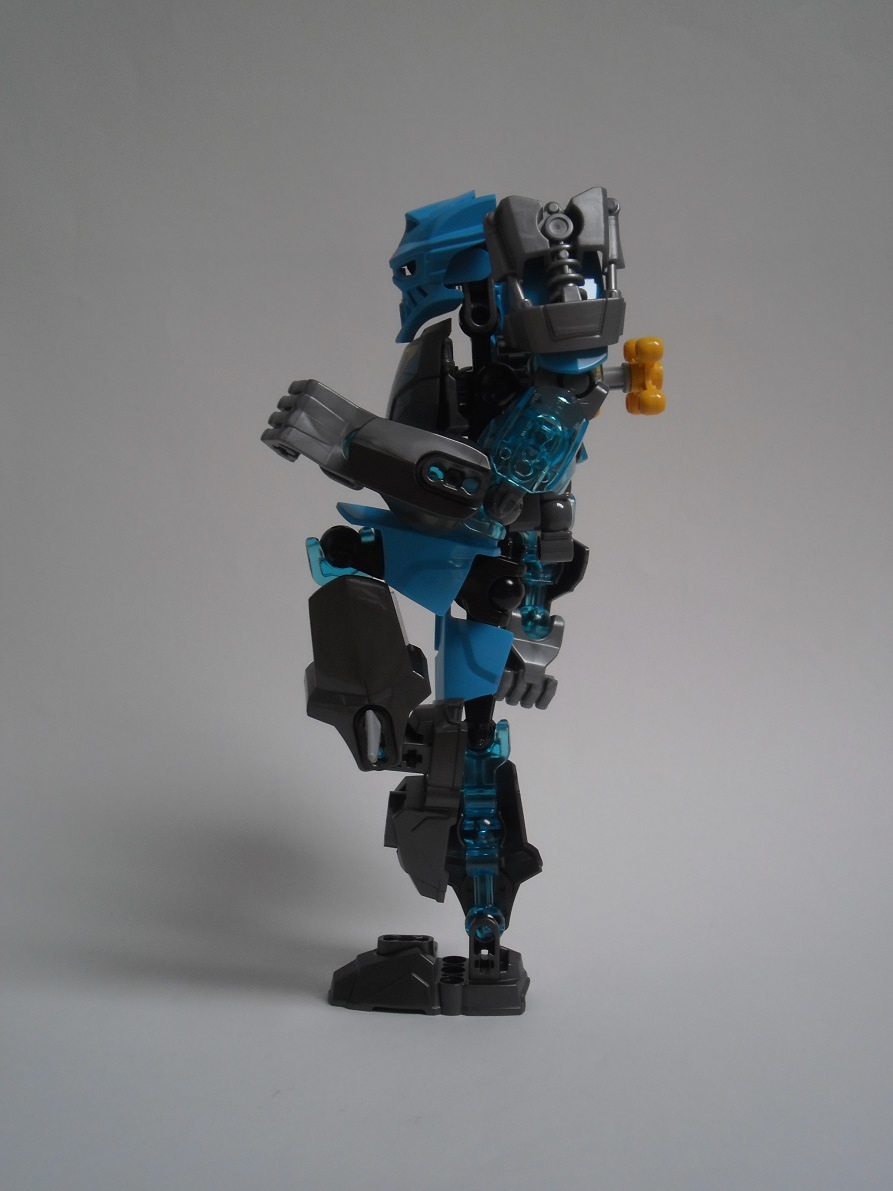 [Revue] LEGO Bionicle 70786 : Gali, Maitre de l'Eau Pb190105