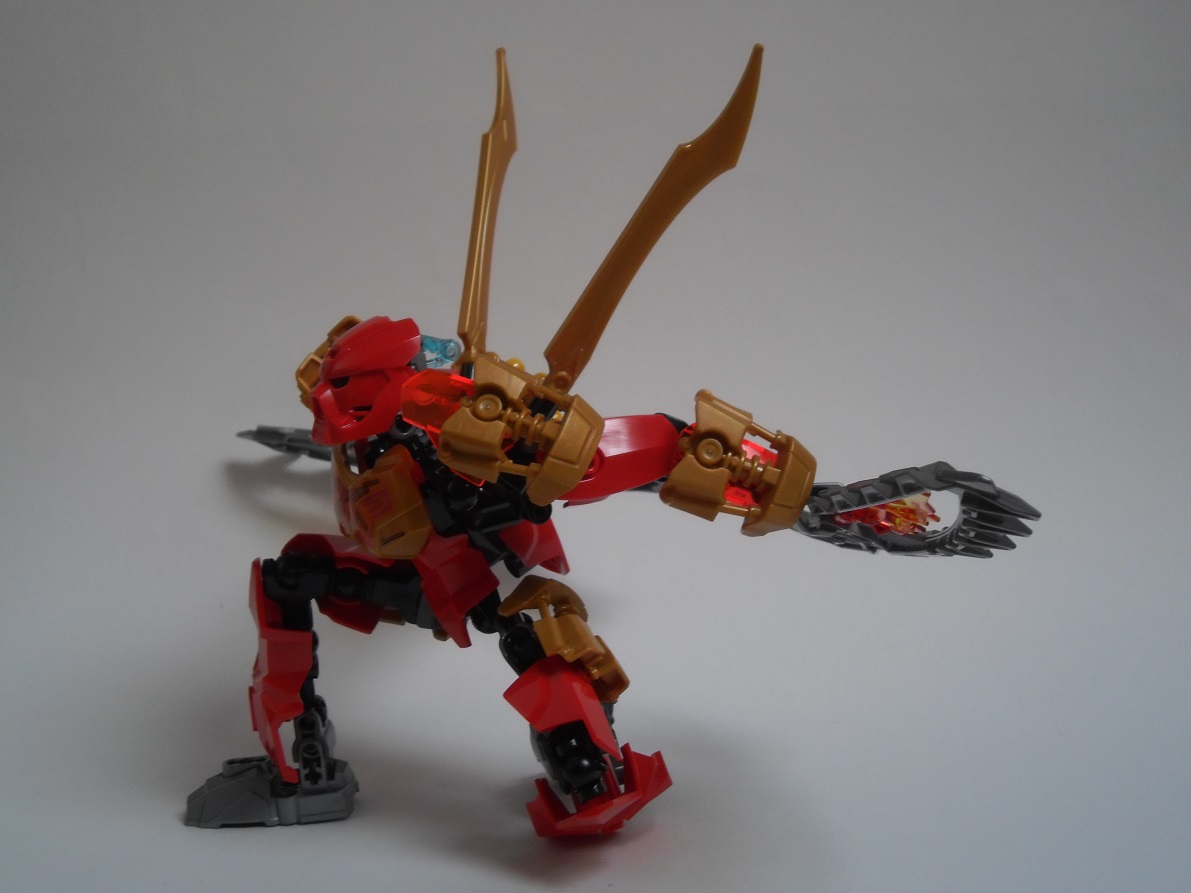 [Revue] LEGO Bionicle 70787 : Tahu, Maître du Feu Pb100121