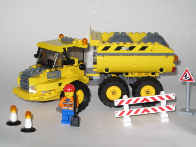 Review: 7631 Dump Truck Picture_005