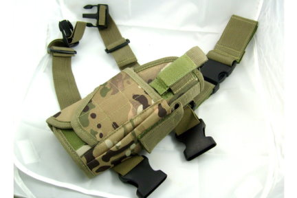 La tenue Multicam full équipée Multicam_pistol_holster