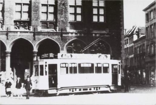 OFFICIER ZM-FN Sint_kruis_tram_6_op_de_markt_brugge