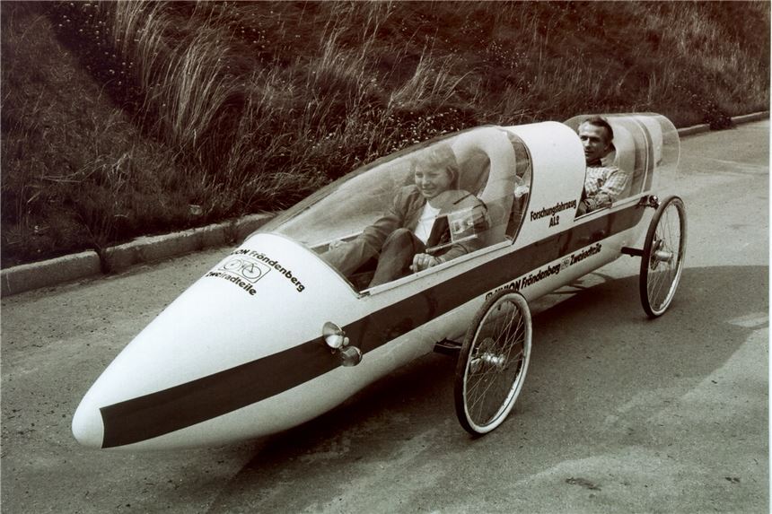  Vélo 2 places d'étude aérodynamique Construit par Luigi Colani COLANI153947