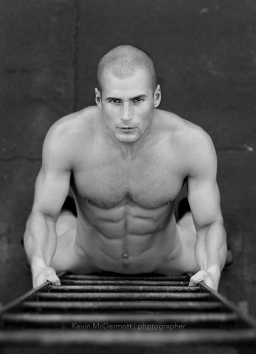 Todd Sanfield Todd-Sanfield-Cuerpo-Burbujas-De-Deseo-03