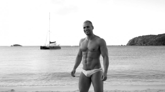 Todd Sanfield Todd-Sanfield-Virgin-Island-Book-Burbujas-De-Deseo-06-700x393