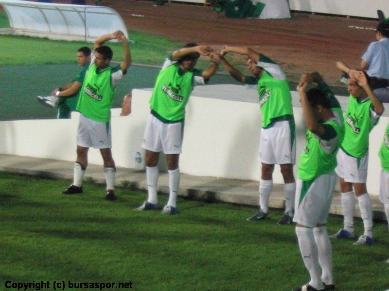 Bursaspor'un 2007-2008 sezonu açılış seremonisi... Image00020HFHCABWDXX22720082950