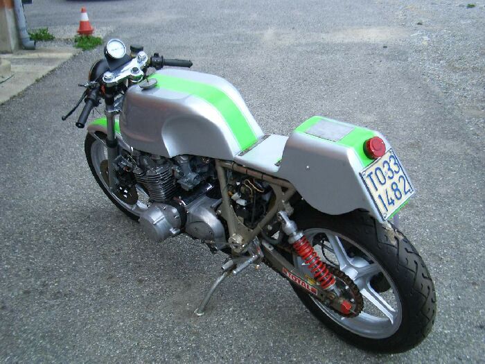 Café Racer, XR, Dirt bikes................toutes marques - Page 2 Kawasakisegoni2