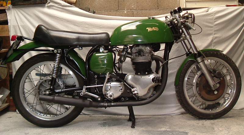 Norton Norton800right