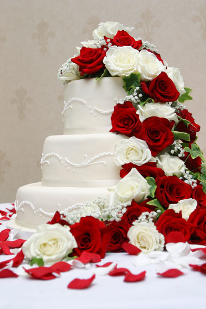 تهنئة جامدة Wedding-cake-636