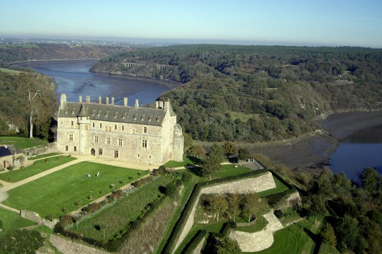  sortie en Cotes d'armor  Chateau-de-la-roche-jagu-vue-aerienne-3