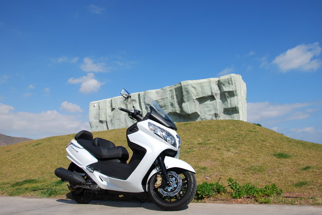 GTS JOYMAX 125i/300i (2012) - Página 5 Noticia_7272