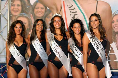 Miss Universe Italy 2011 is ELISA TORRINI!! PAGEANT-MANIA listed on MU ITALY website! IMG_3687-da-sin.-Lapicano-Carpinelli-Forte-Zagaria-e-Giano