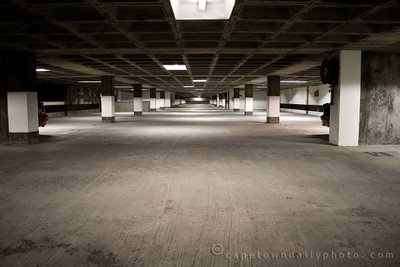  Паркинг           Deserted_parking_garage_IMG_7375-712825