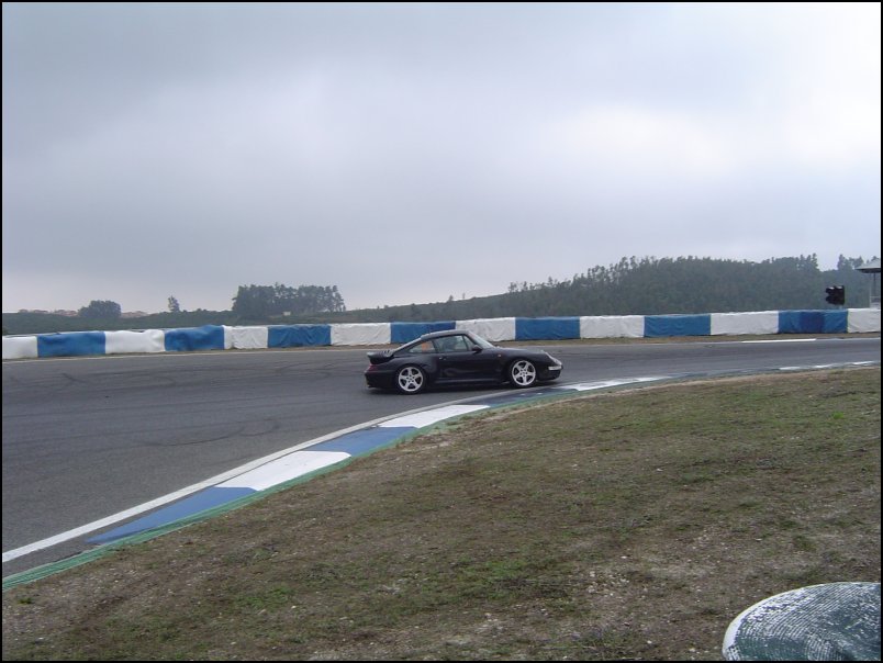 Pasion Porsche - Track day 17 Junho 2006 DSC01487