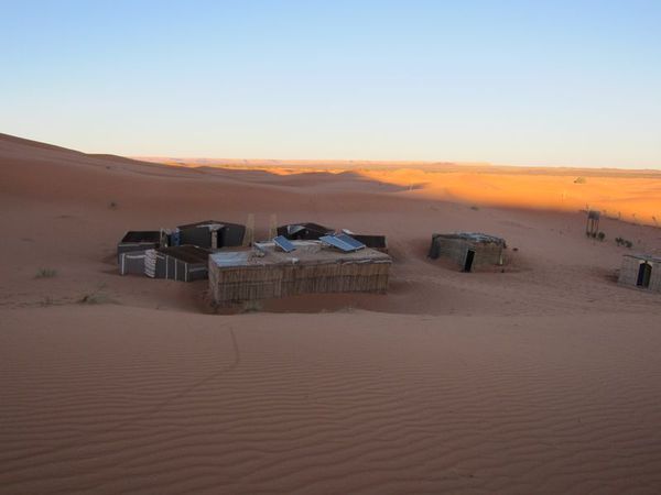 A Merzouga : Choix du camping et la bonne balade dans le desert IMG_6693