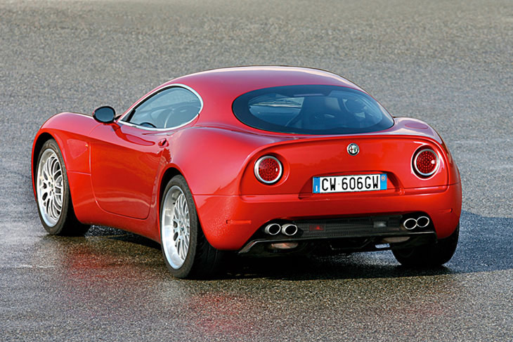 waaawe Alfa-Romeo-8C-Competizione-10-lg