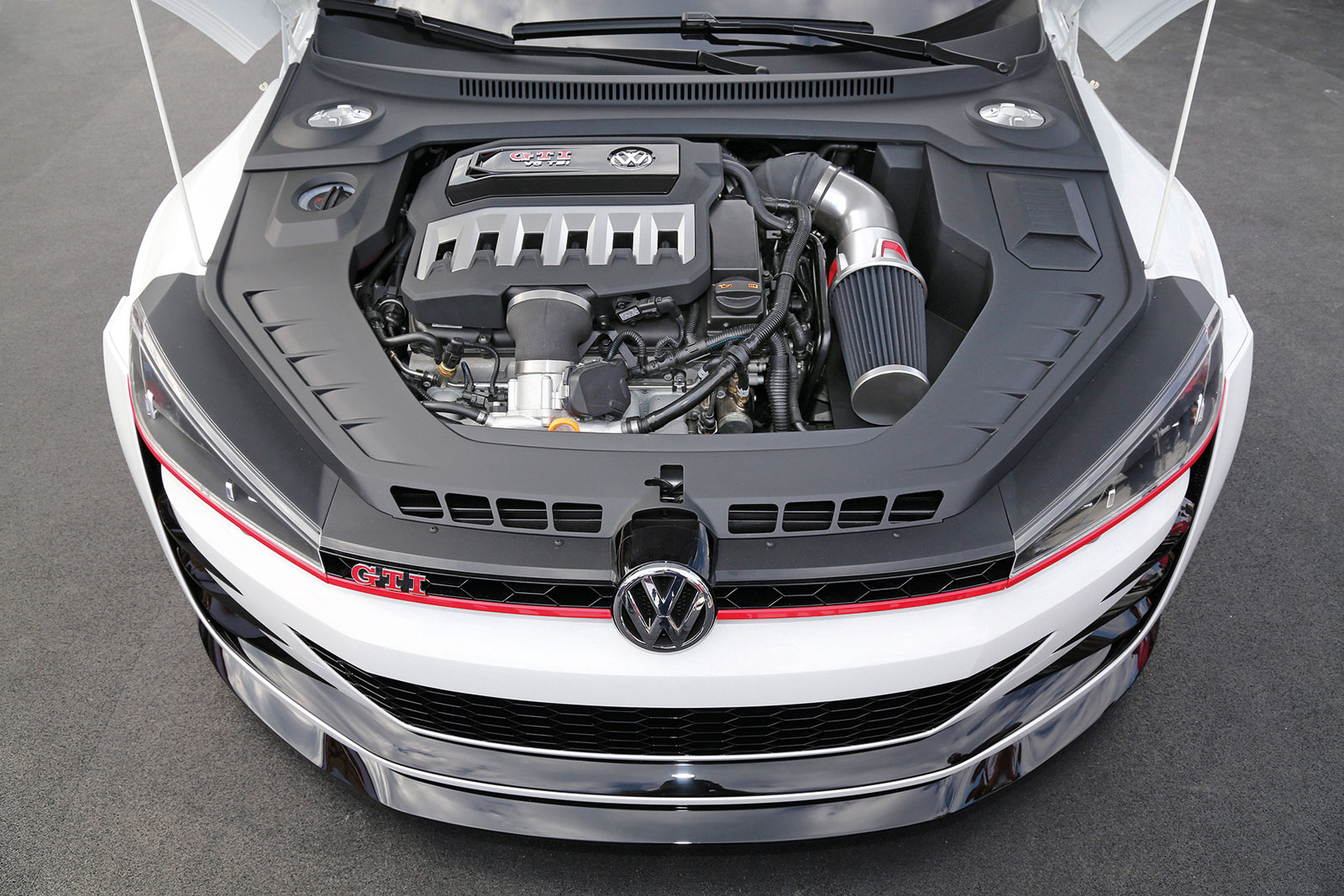 Liste des vhicules  - Page 7 2013_Volkswagen_Design_Vision_GTI_Concept_Engine