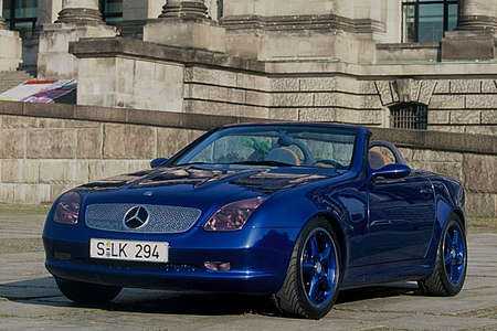 Un poco de historia sobre el Mercedes SLK,, 1994_Mercedes-Benz_SLK-II_Paris_01