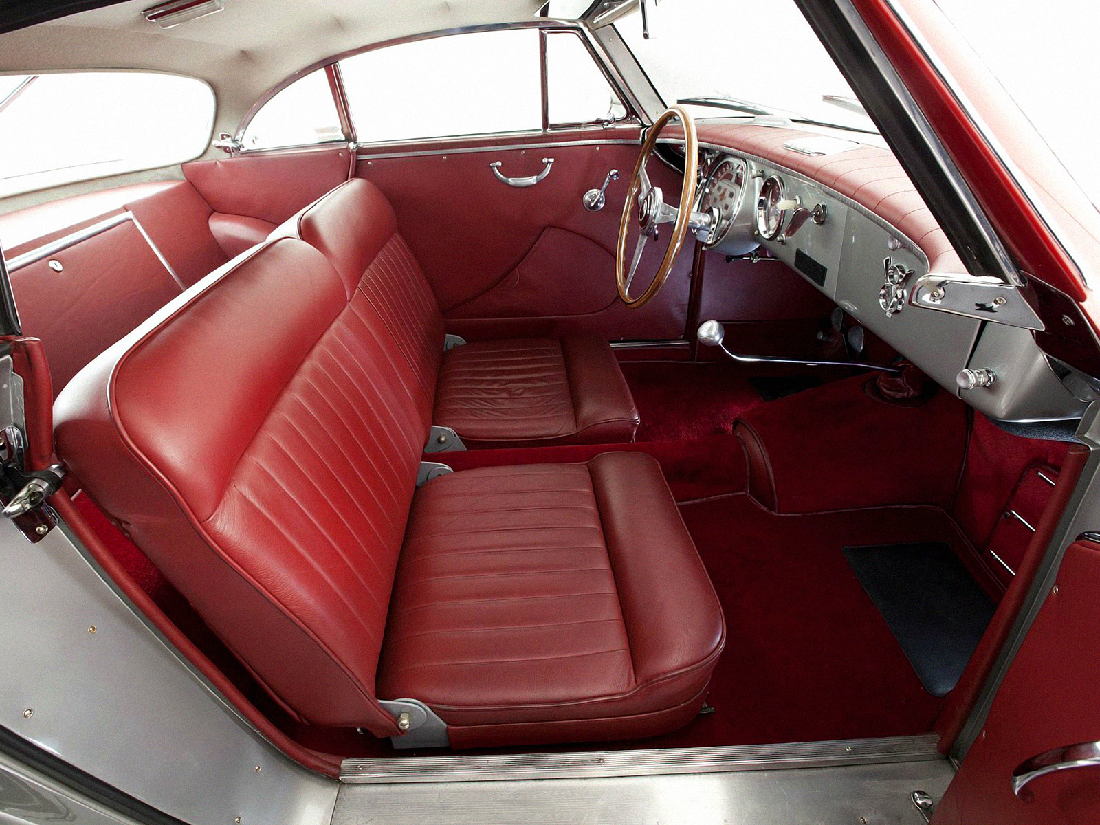 Dashboards - Page 25 1953-Vignale-Fiat-8V-Coupe-Interior-02