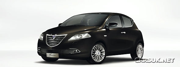 Basé sur l'ordre alphabétique, des noms de voitures, camions, dragsters, vélos, motos, tracteurs, bref tout ce qui roule !... - Page 20 Lancia-Ypsilon-2011-FT1