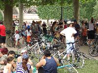 Paris Rando Vélo : rendez-vous des membres du forum et photos (septembre 2006 à décembre 2007) [manifestation] - Page 11 Mini_0705061040332640538639