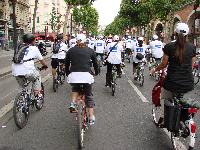 Paris Rando Vélo : rendez-vous des membres du forum et photos (septembre 2006 à décembre 2007) [manifestation] - Page 13 Mini_0707130147252640848685