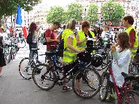 Paris Rando Vélo : rendez-vous des membres du forum et photos (septembre 2006 à décembre 2007) [manifestation] - Page 13 Mini_0707130212552640848752