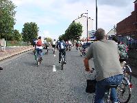 Paris Rando Vélo : rendez-vous des membres du forum et photos (septembre 2006 à décembre 2007) [manifestation] - Page 13 Mini_07091001134026401199691