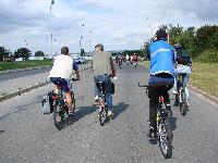 Paris Rando Vélo : rendez-vous des membres du forum et photos (septembre 2006 à décembre 2007) [manifestation] - Page 14 Mini_07091001590326401200022