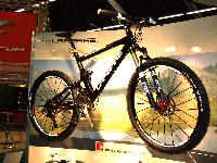 Petite visite au salon du cycle : Mini_071004125823142181293510