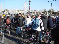 Paris Rando Vélo : rendez-vous des membres du forum et photos (septembre 2006 à décembre 2007) [manifestation] - Page 14 Mini_071031104424142181375448