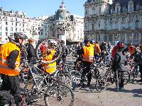 Paris Rando Vélo : rendez-vous des membres du forum et photos (septembre 2006 à décembre 2007) [manifestation] - Page 14 Mini_071031113025142181375569