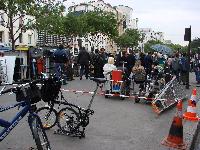 Un Brompton s'invite au tournage d'un film.... Mini_061009072604144429