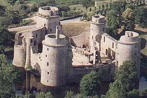 Châteaux de Bretagne à redécouvrir Hunau02