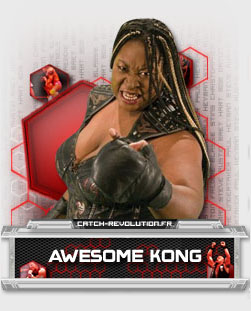 John Cena se blesse tandis que du renfort arrive pour les divas Awesomekong