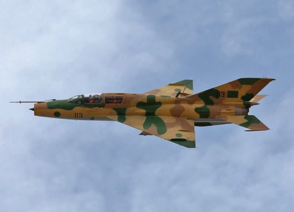 Accidentes/incidentes aéreos(Resto del mundo) - Página 10 MiG-21_LARAF-600x434