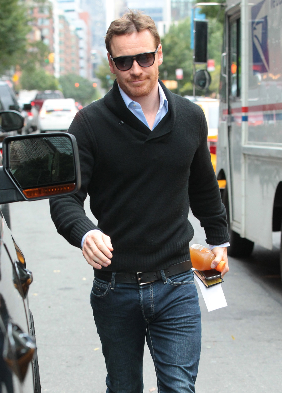 MICHAEL FASSBENDER - Pagina 3 FFN_Fassbender_Michael_INI_101113_51230766